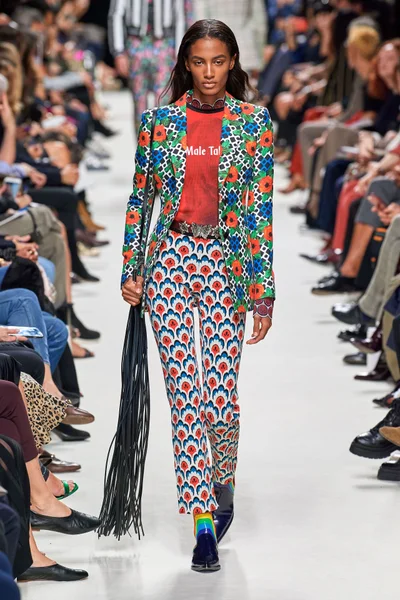 Look 42